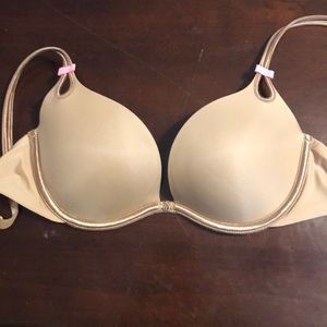 Victoria’s Secret Plunge push up bra
